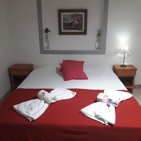 Hostal Tabak Капила дел Монте Екстериор снимка