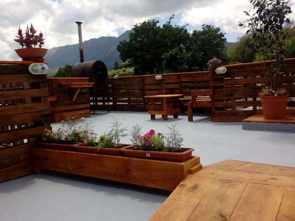 Hostal Tabak Капила дел Монте Екстериор снимка
